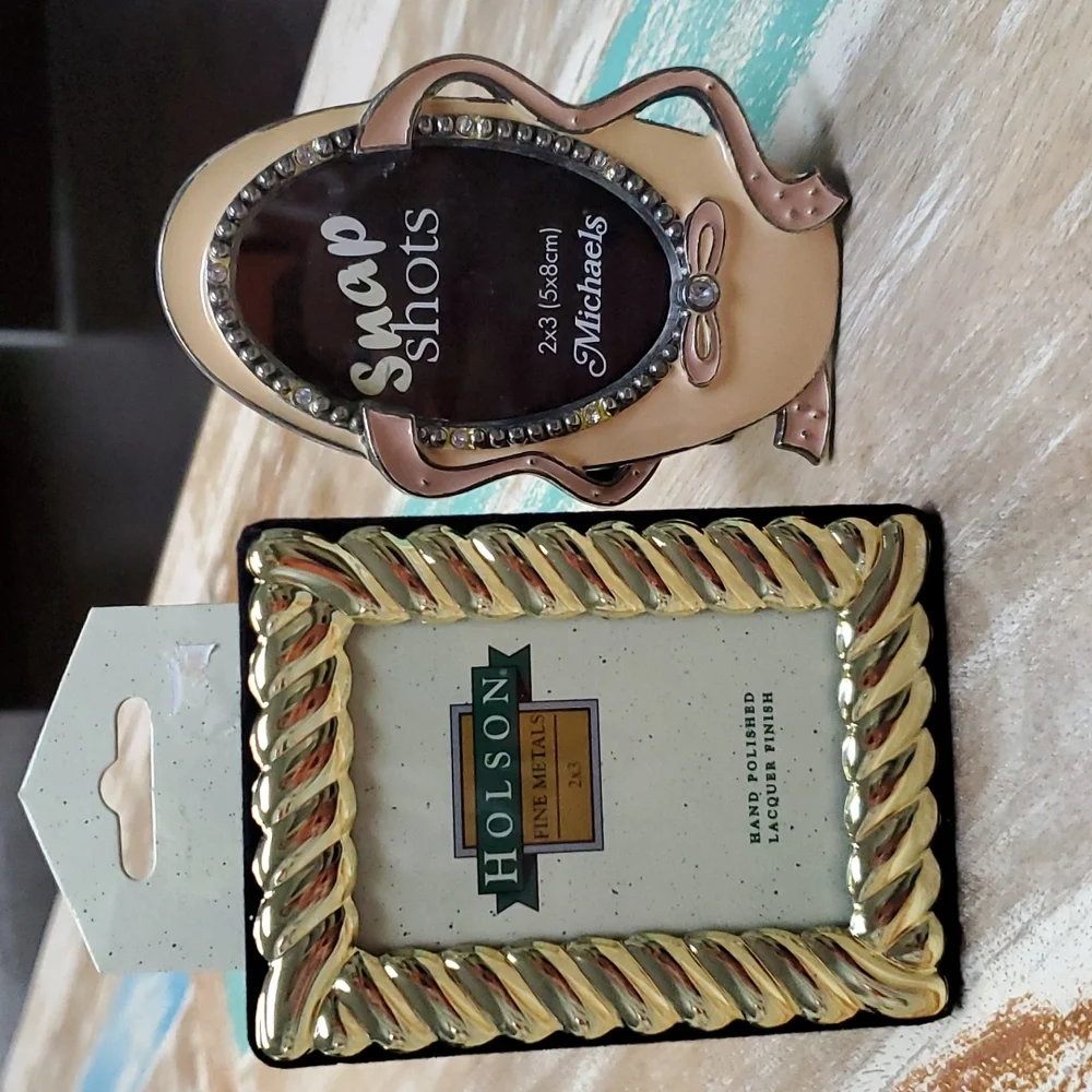 Vintage Pink Ballet Slipper and Twisted Gold 2 in. x 3 in. Mini Photo Frames
